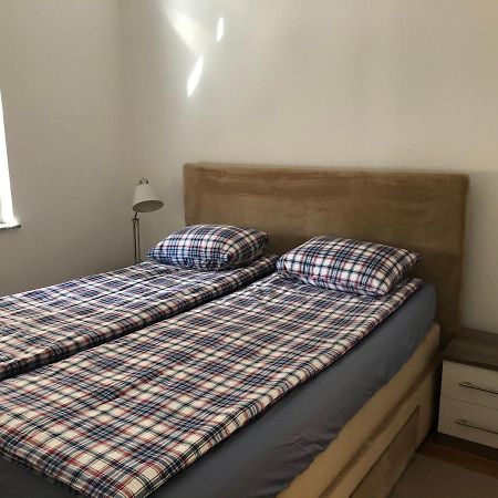 Modern 1 Bed Apartment, Near Shopping Mall Stadion Belgrád Kültér fotó